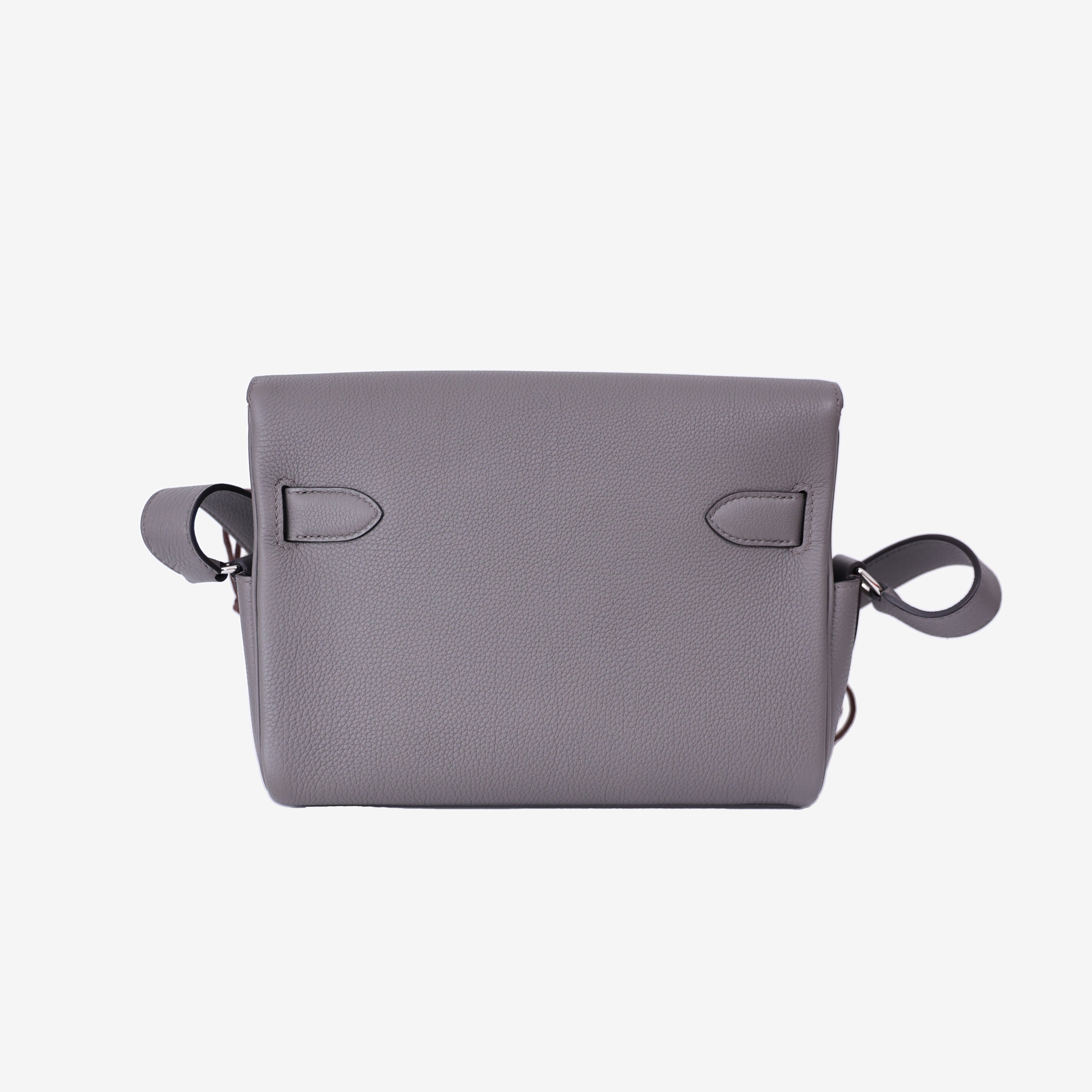 Hermès Kelly Messenger PM in Etain Togo Leather with Palladium Hardware back view