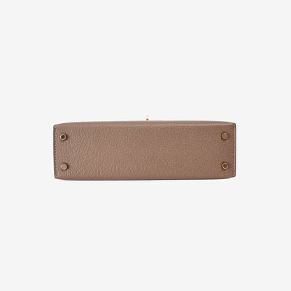 Hermès Mini Kelly 20 in Etoupe Chèvre Leather with Gold Hardware