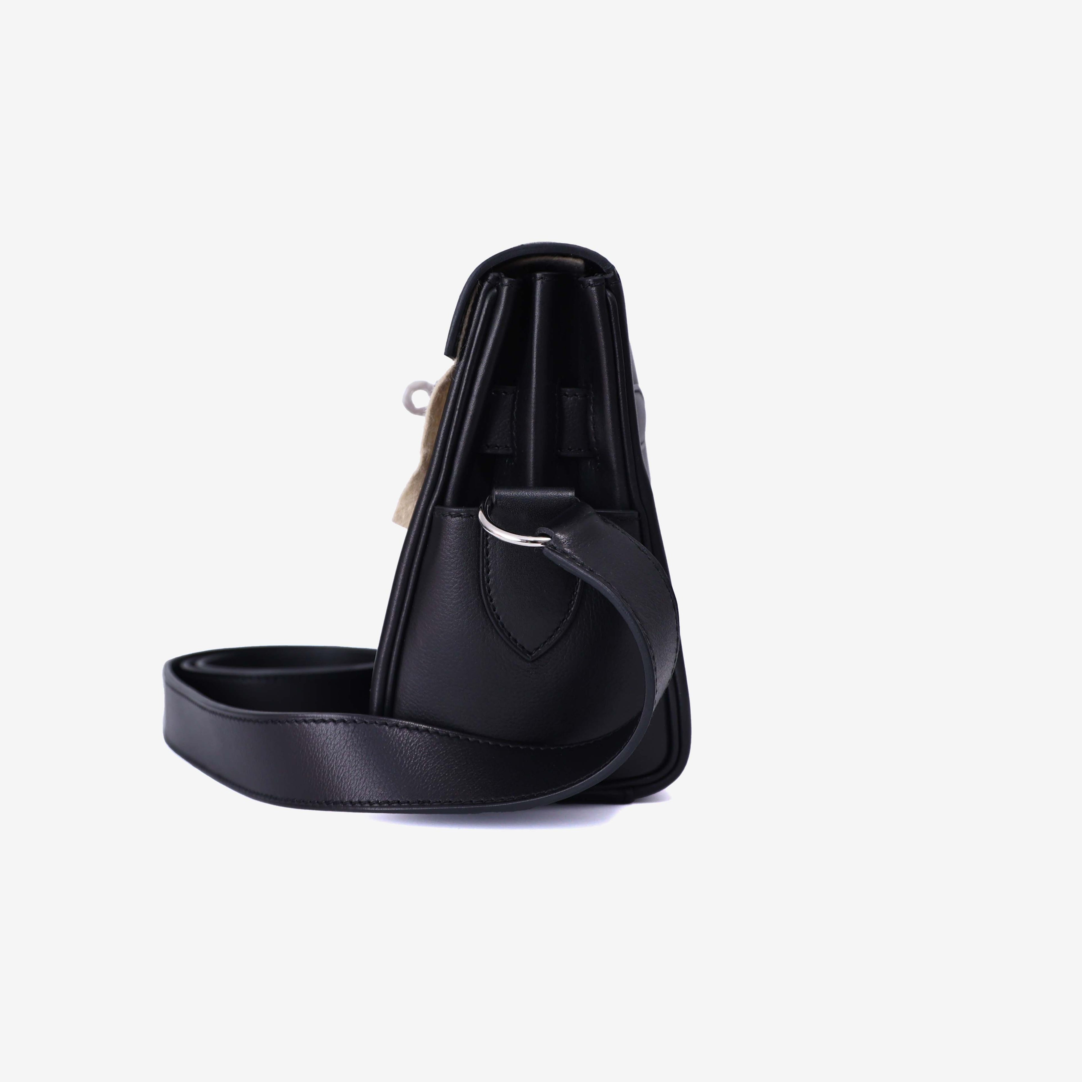 Hermès Kelly Messenger in Noir Evergrain Leather with Palladium Hardware side view