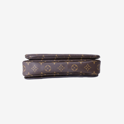 Louis Vuitton Pochette Métis Satchel Bag in Monogram Coated Canvas/Natural Cowhide Leather with Gold Hardware