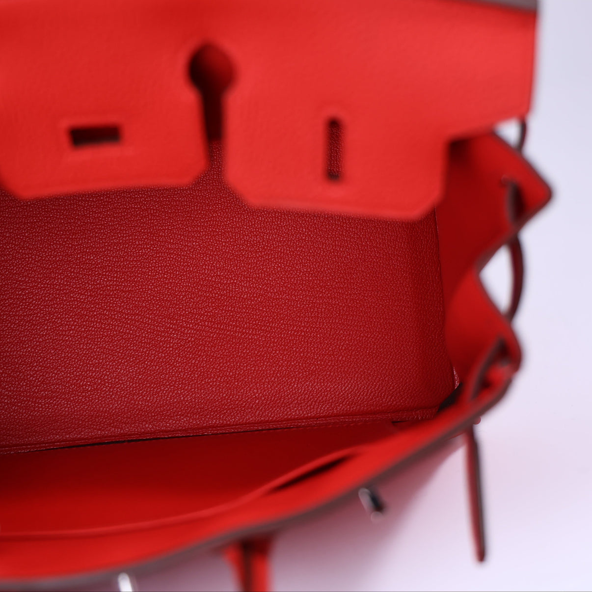 Hermès Birkin 25 in Rouge de Cœur Togo Leather with Palladium Hardware interior view