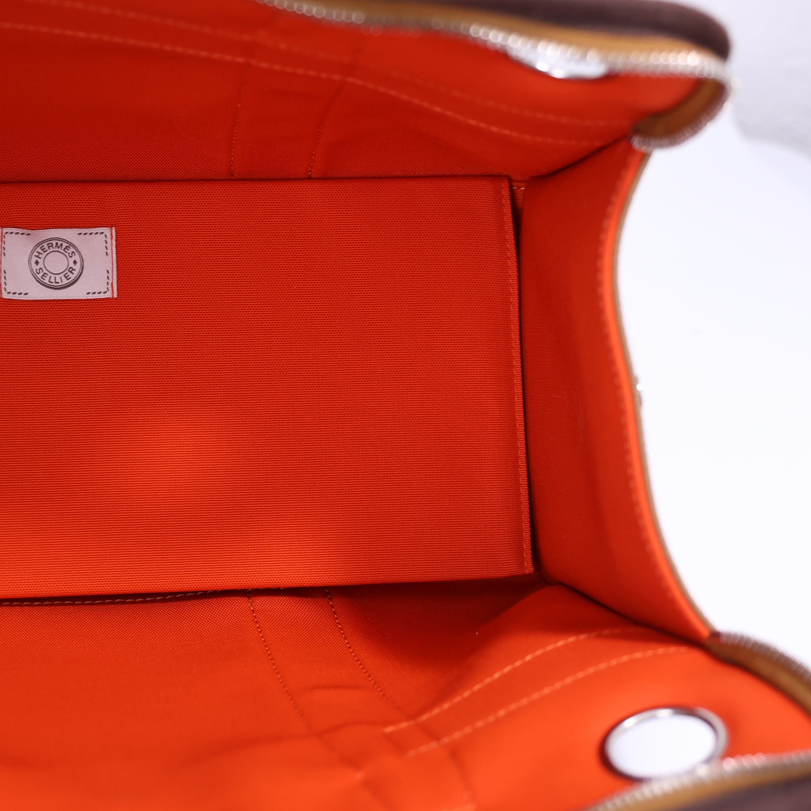 Hermès Dog Carrying Bag in Fauve/Feu Canvas Leather with Palladium Hardware interior view