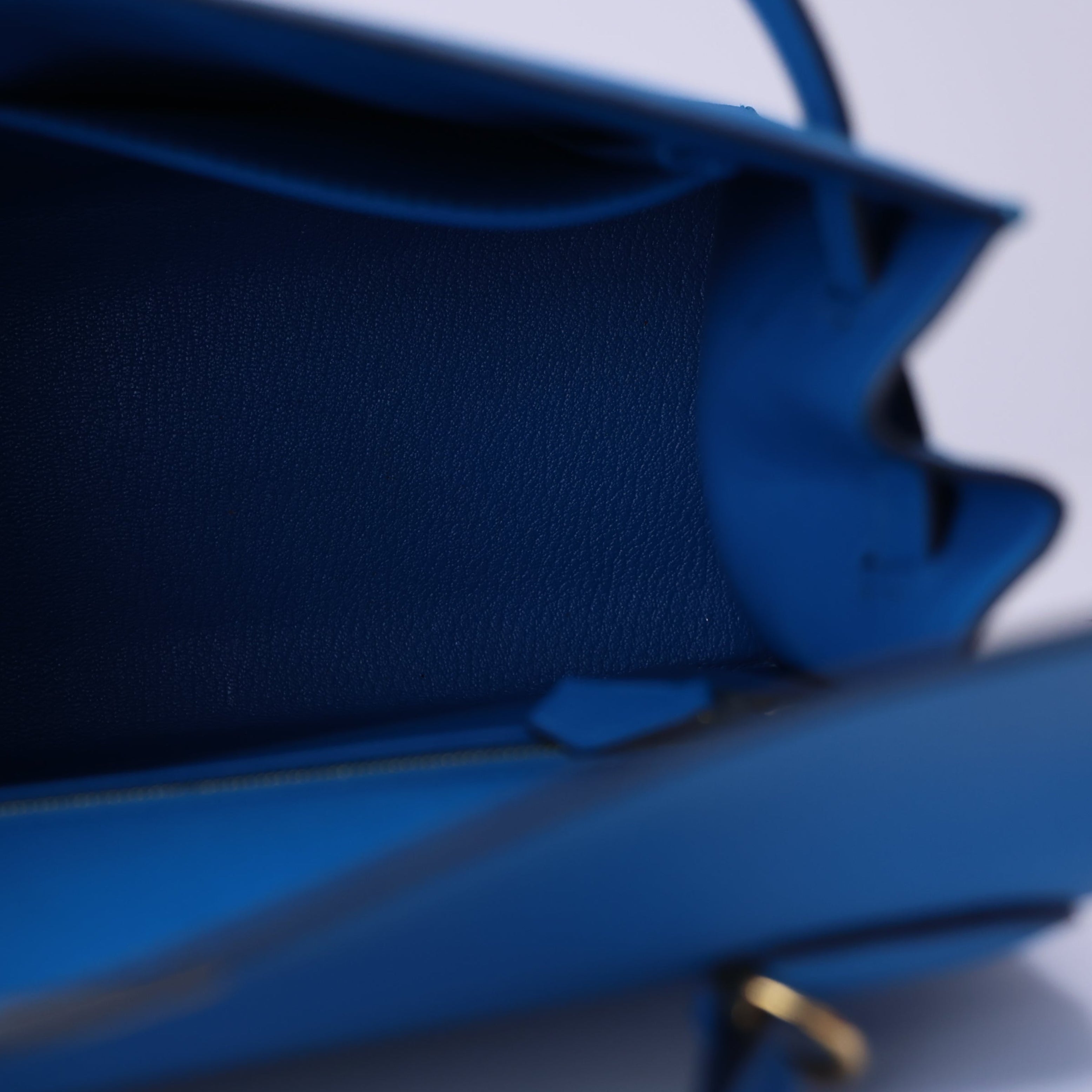 Hermès Kelly 32 in Blue Epsom Leather with Palladium Hardware interior view