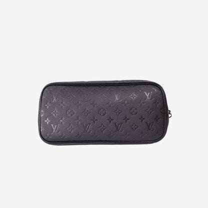 Louis Vuitton Neverfull MM in Black Leather with Gold Hardware