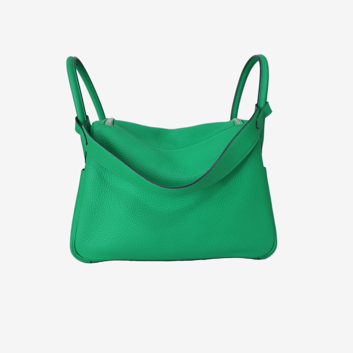 Hermès Lindy 26 in Bamboo Clemence Leather with Palladium Hardware back view