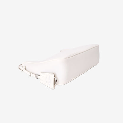 Prada Re-Edition 2000 Shoulder Bag in White Nylon with Silver Hardware