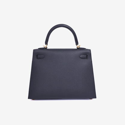 Hermès Kelly 25 in Noir Epsom Leather in Gold Hardware back view