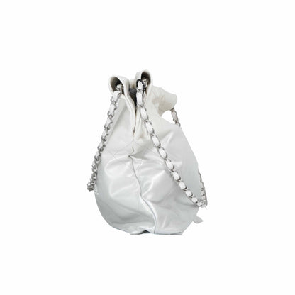 Chanel 22 Bag in White Calfskin Leather with Palladium Hardware (Contact to Enquire)