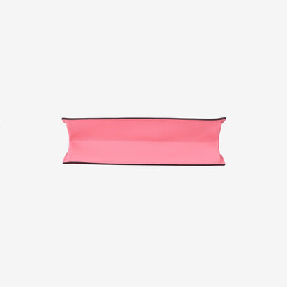 Hermès Kelly Danse in Rose Azalée Evercolor Leather with Palladium Hardware bottom view