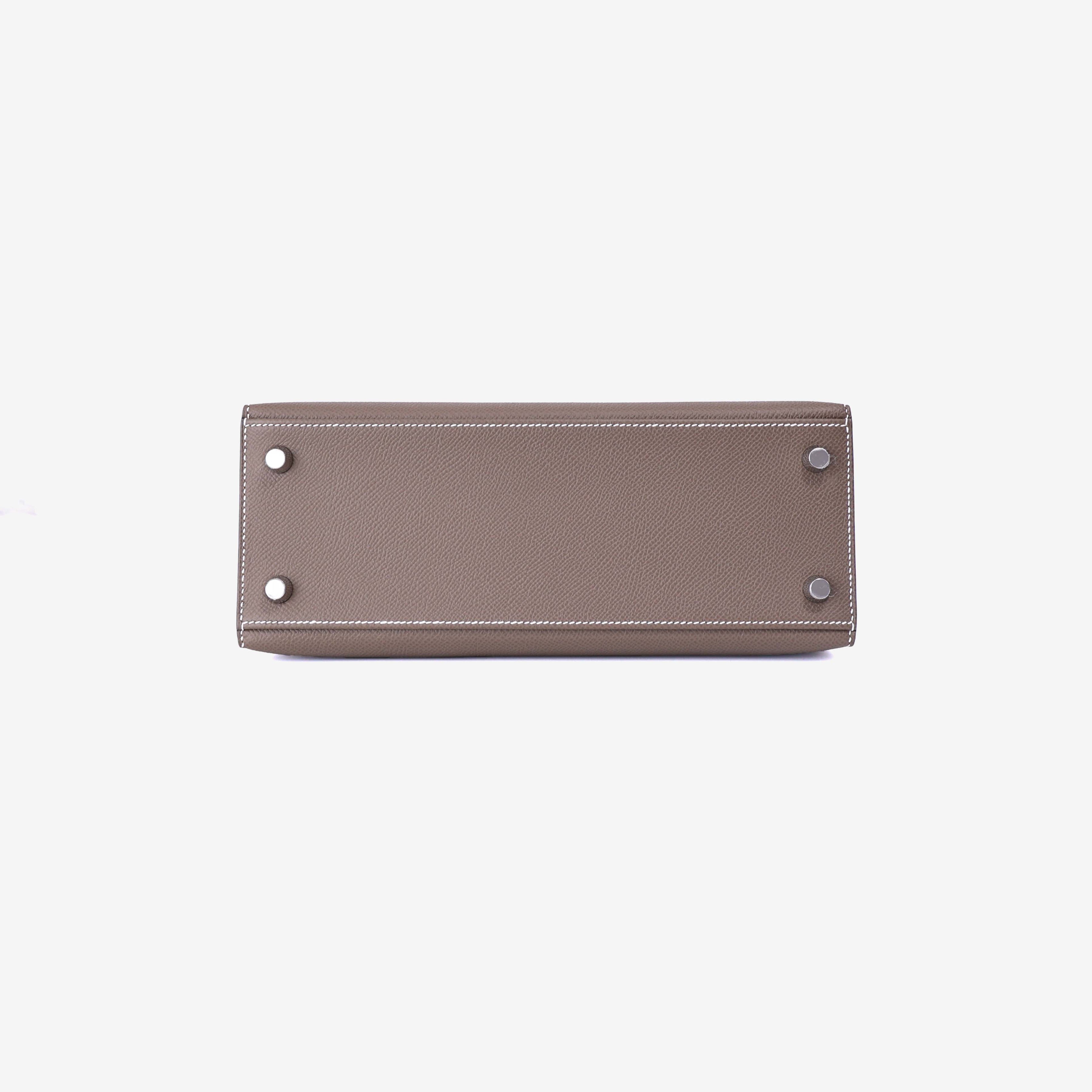 Hermès Kelly 25 in Etoupe Epsom Leather with Palladium Hardware bottom view