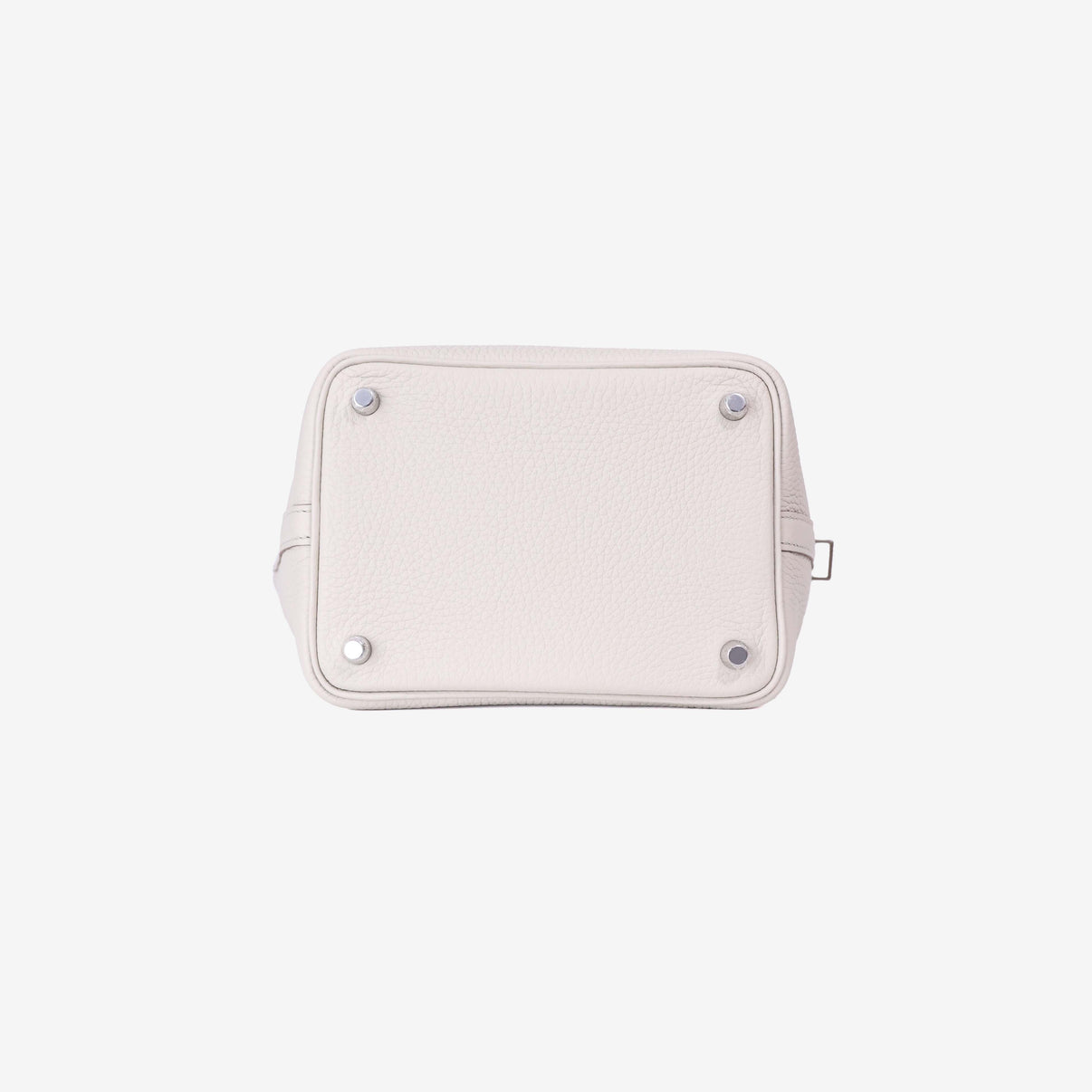 Hermès Picotin 18 in Beton Clemence Leather Palladium Hardware bottom view