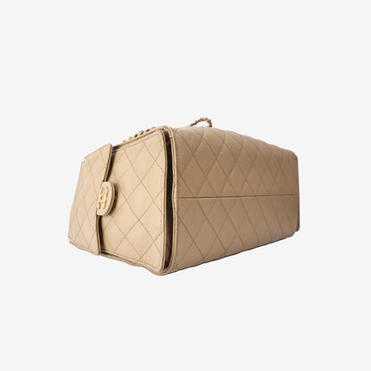 Chanel 25 Medium Hobo Bag in Camel Caviar Leather with Gold Hardware