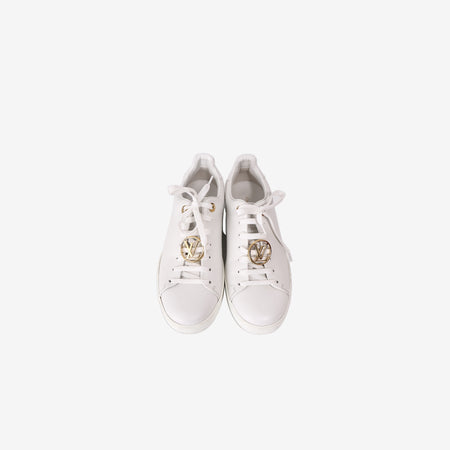 Louis Vuitton Frontrow Sneakers in White Calf Leather with Gold-Tone LV Logo Clasp (Size 38.5)