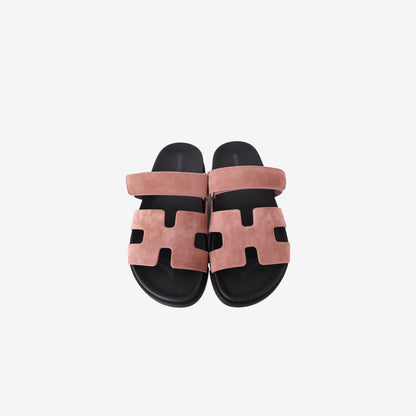 Hermès Chypre Sandals in Rose Antique Suede (Size 37.5)