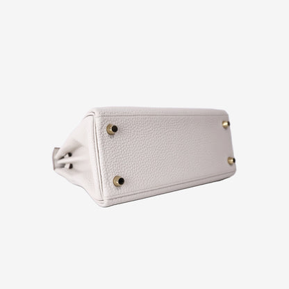 Hermès Kelly 25 in Béton Togo Leather with Gold-Plated Hardware