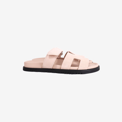 Hermès Chypre Sandals in Rose Porcelaine Suede (Size 38.5)