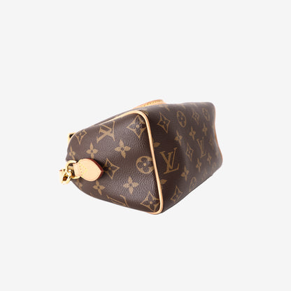 Louis Vuitton Speedy 20 in Brown Monogram Coated Canvas with Gold Hardware
