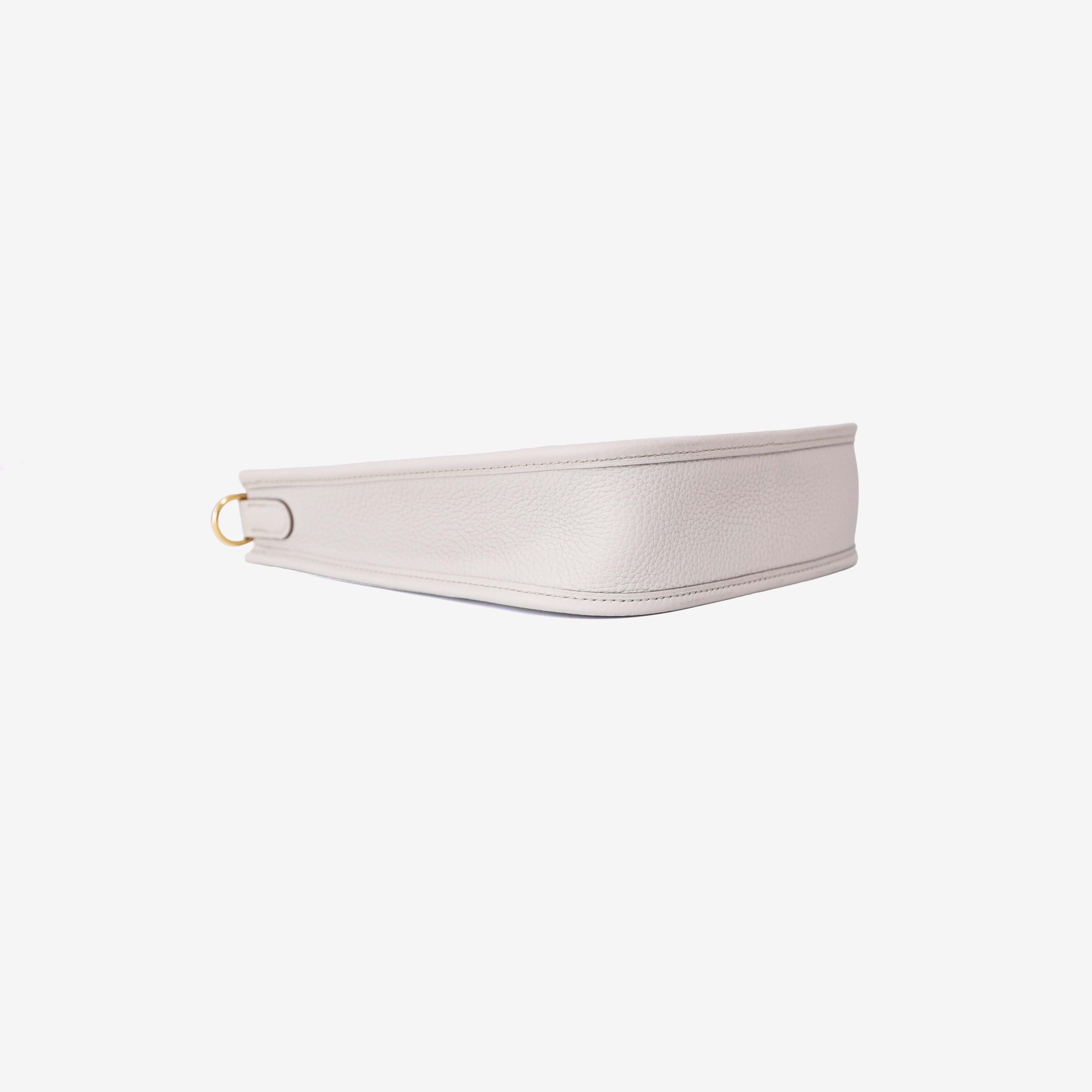Hermès Evelyne 16 in Beton Clemence Leather with Gold Hardware bottom side view