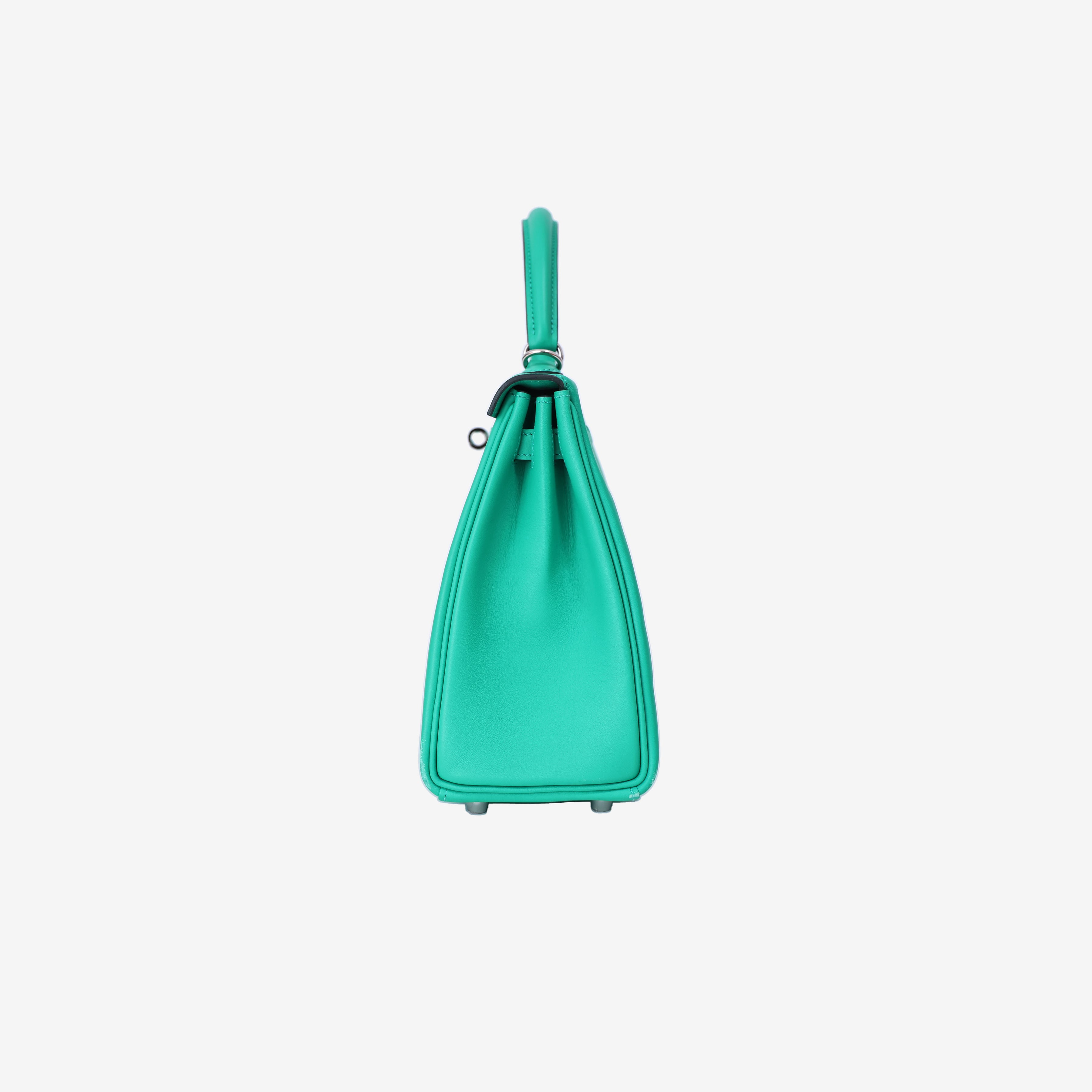 Hermès Kelly 25 in Vert Comics Swift Leather with Palladium Hardware side view