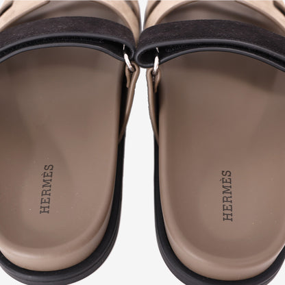 Hermès Chypre Techno-Sandals in Étoupe and Noir Suede Goatskin detail view