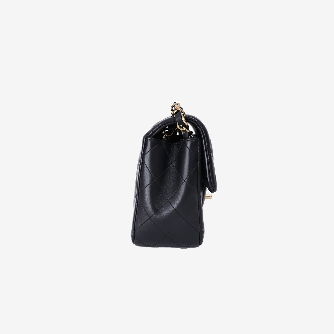 Chanel Classic Flap Mini in Black Lambskin Leather with Gold Hardware