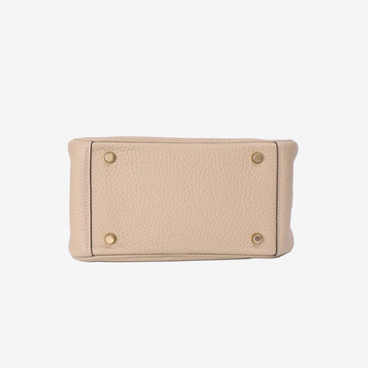 Hermès Mini Lindy in Trench Clemence Leather with Gold Hardware bottom view