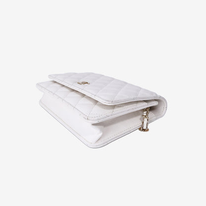 Chanel Wallet on Chain in White Caviar Leather with Gold Hardware