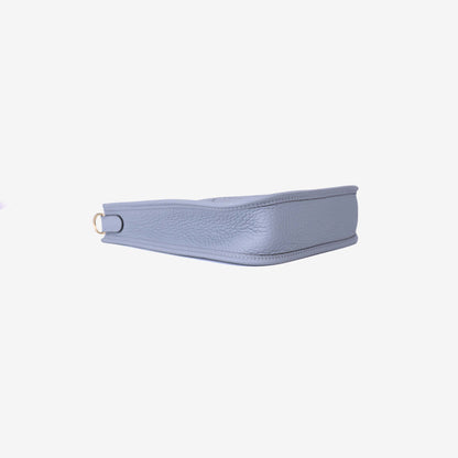 Hermès Evelyne 16 in Gris Pantin Clemence Leather with Gold Hardware bottom side view