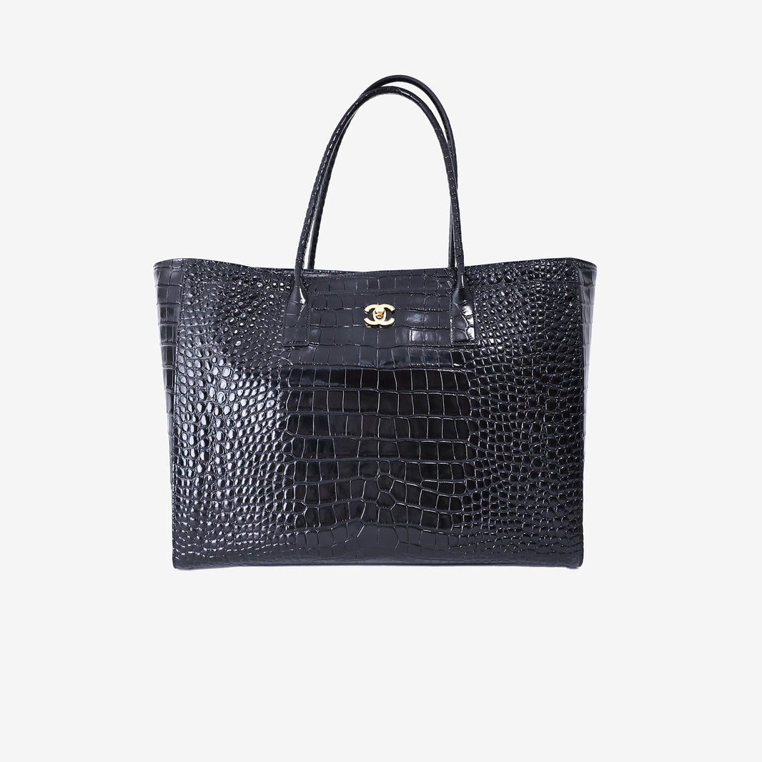 Chanel Large Crocodile-Embossed Tote Bag in Black Calfskin Leather with Gold Hardware