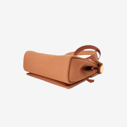 Hermès Herbag Zip Retourne 20 in Naturel Sable/Brown Military Toile Canvas/Vache Hunter Leather with Gold Hardware