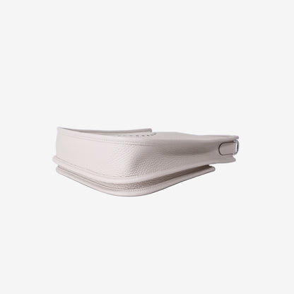 Hermès Evelyne 23 in Craie Clemence Leather with Palladium-Plated Hardware