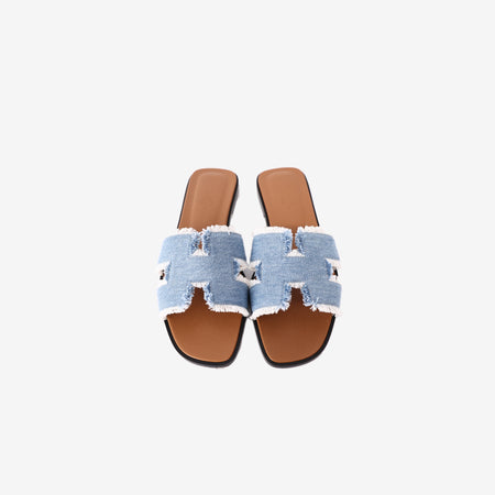 Hermès Oran Sandals in Bleu Clair Maxi Fringed Denim (Size 39)