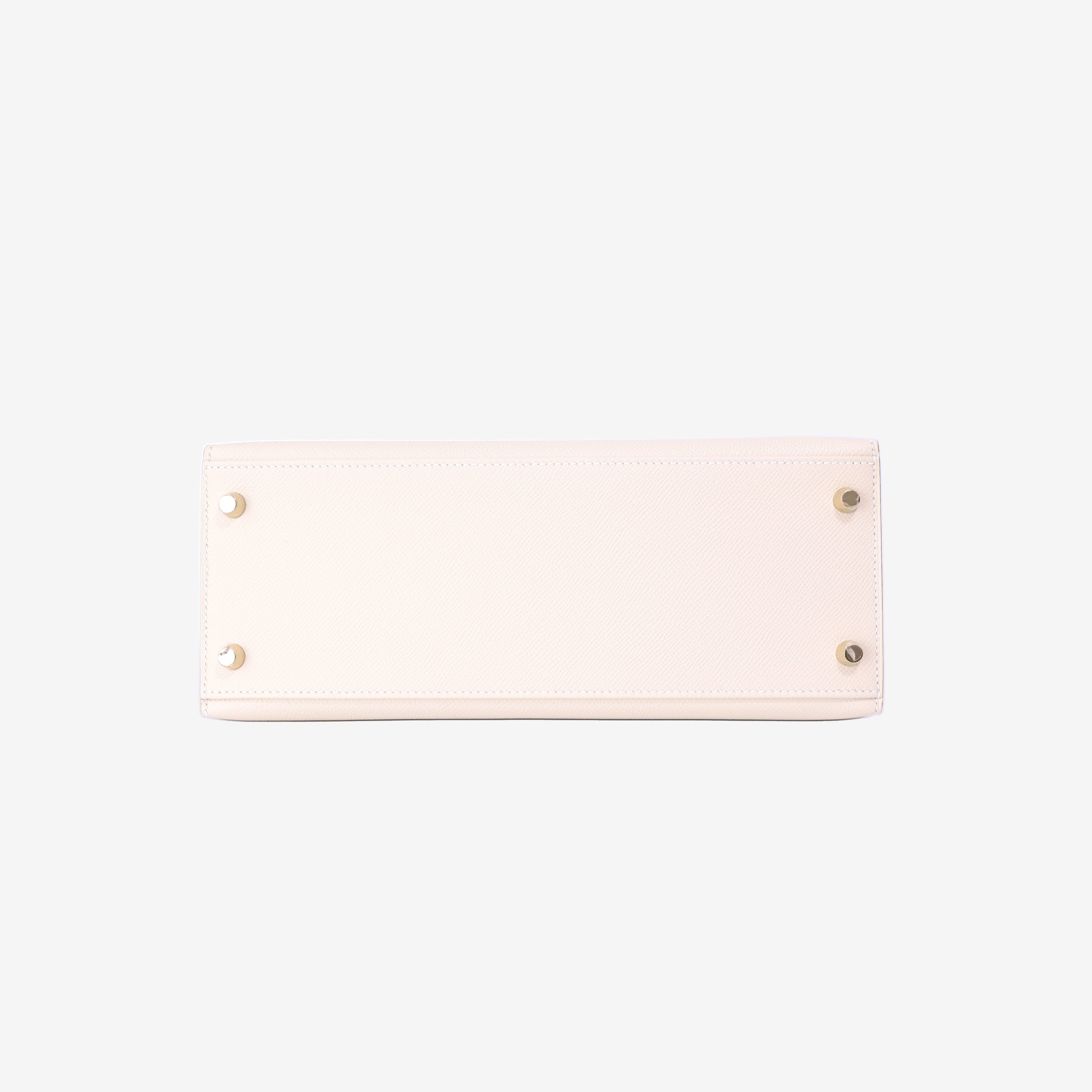 Hermès Kelly 28 in Craie Epsom Leather with Gold Hardware bottom view