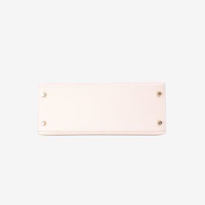 Hermès Kelly 28 in Craie Epsom Leather with Gold Hardware bottom view