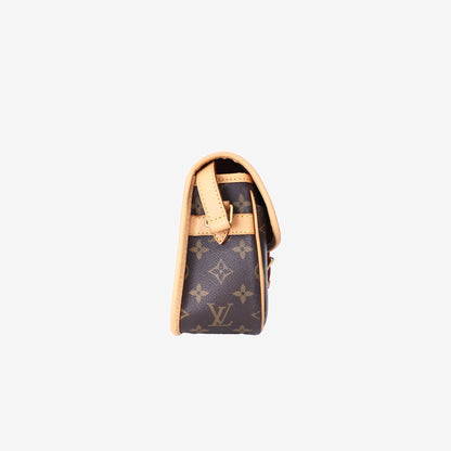 Louis Vuitton Sologne Shoulder Bag in Monogram Coated Canvas with Vachetta Leather and Gold Hardware