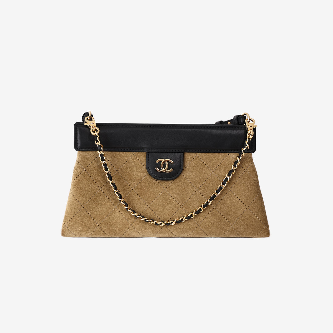 Chanel 26K Quilted Handbag in Beige Suede/Black Calfskin Leather with Gold Hardware