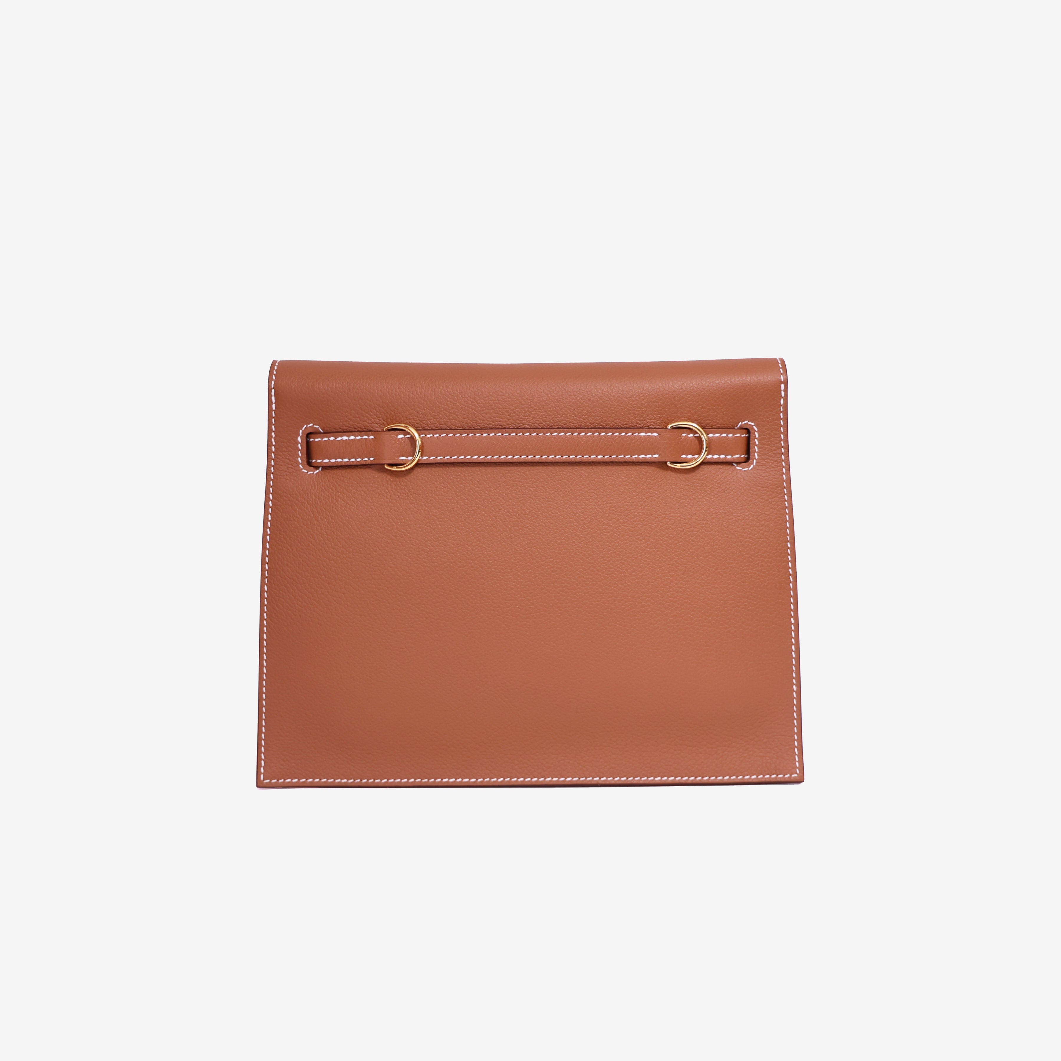 Hermès Kelly Danse in Gold Evercolor Leather with Gold Hardware back view
