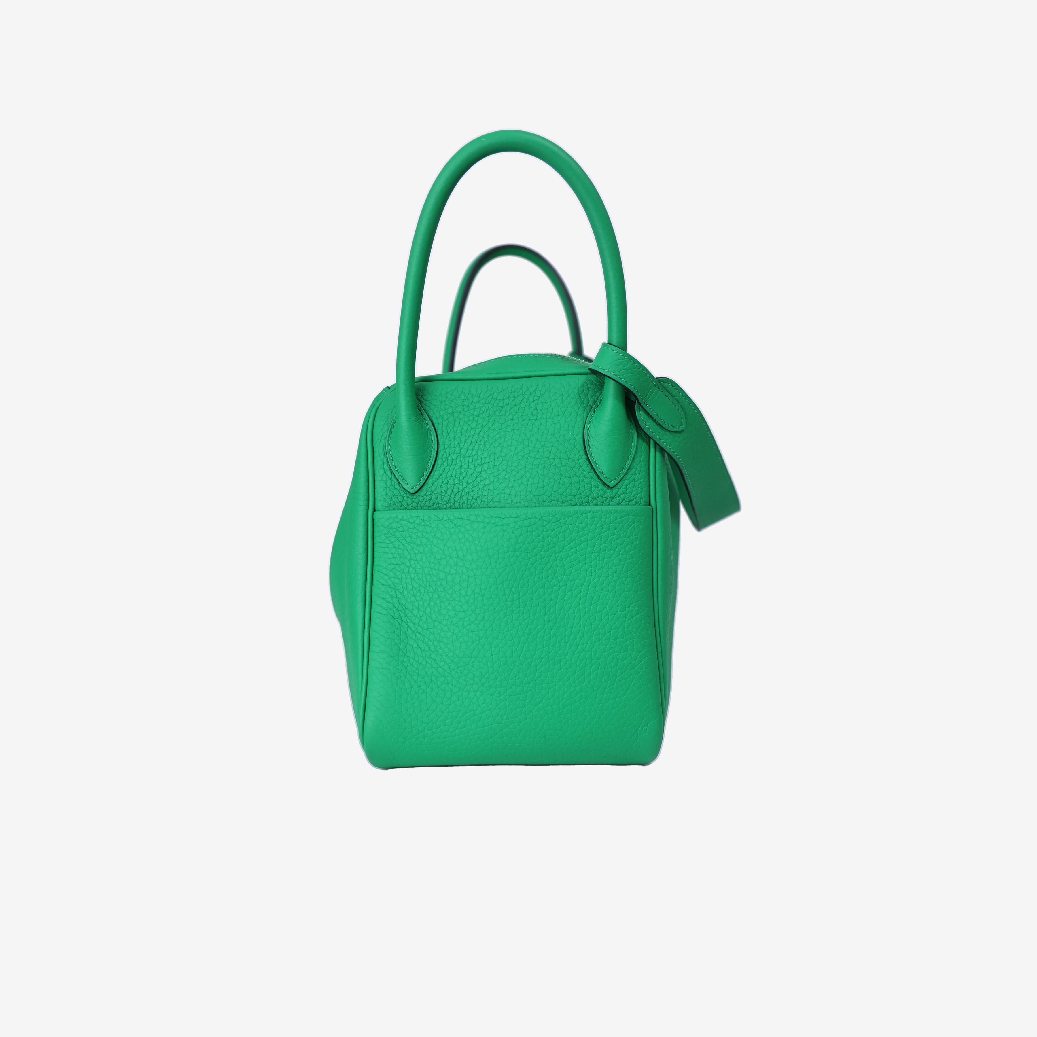 Hermès Lindy 26 in Bamboo Clemence Leather with Palladium Hardware side view
