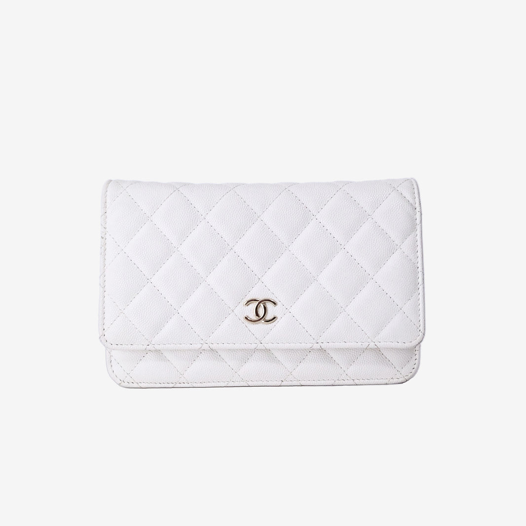 Chanel Wallet on Chain in White Caviar Leather with Gold Hardware (Contact to Enquire)