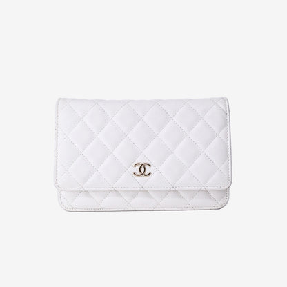 Chanel Wallet on Chain in White Caviar Leather with Gold Hardware