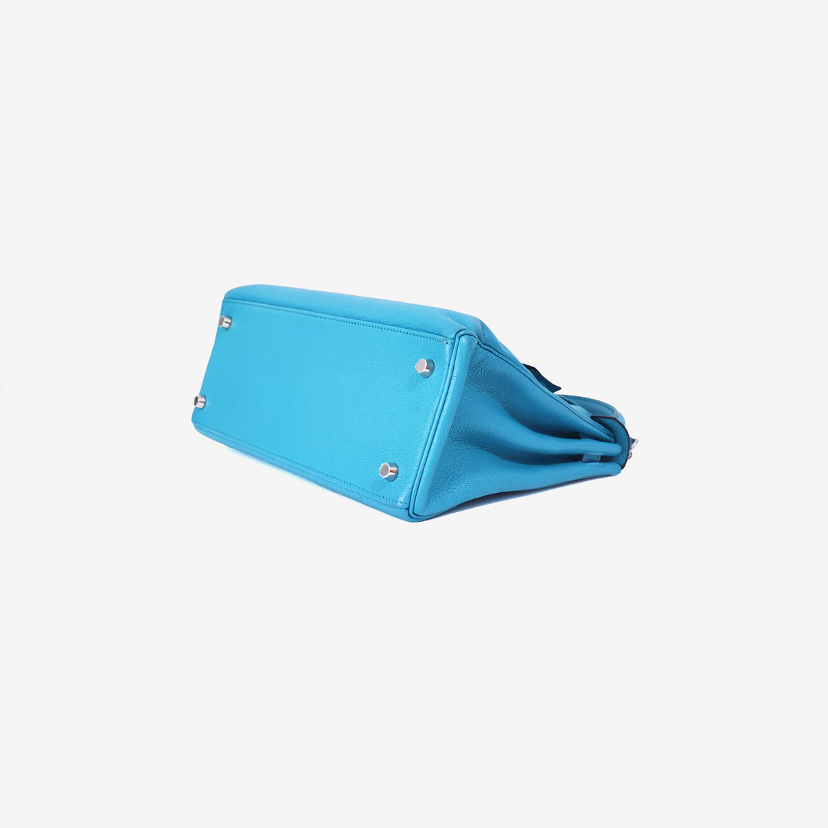 Hermès Kelly 28 in Celeste Evercolor Leather with Palladium Hardware bottom side view