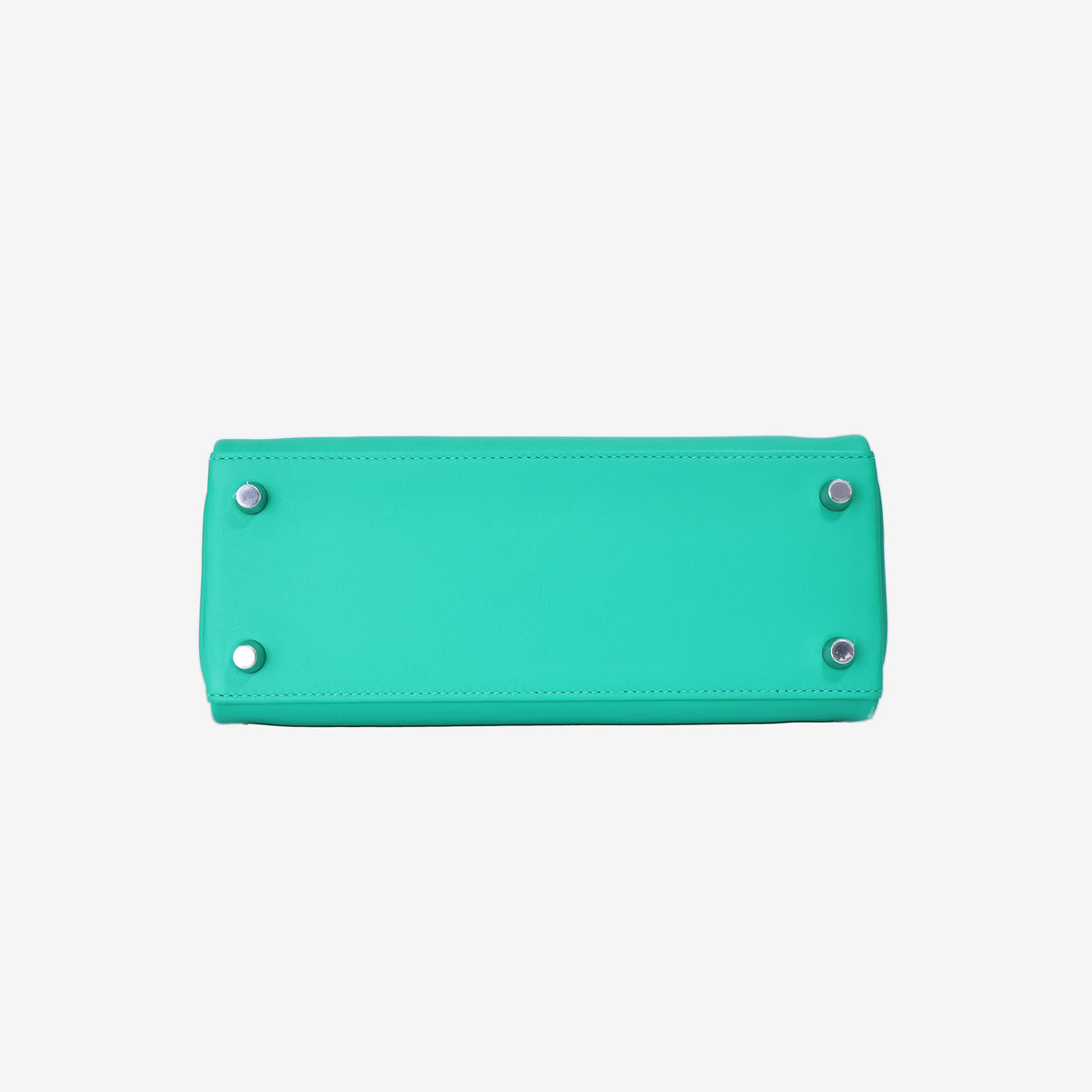 Hermès Kelly 25 in Vert Comics Swift Leather with Palladium Hardware bottom view
