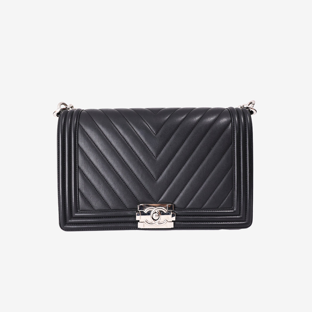Chanel Boy Bag in Black Chevron Leather with Silver Hardware