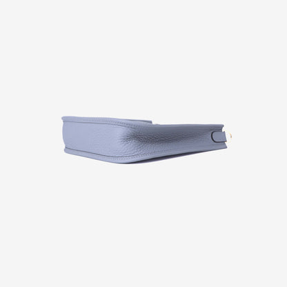Hermès Evelyne 16 in Gris Pantin Clemence Leather with Gold Hardware bottom side view