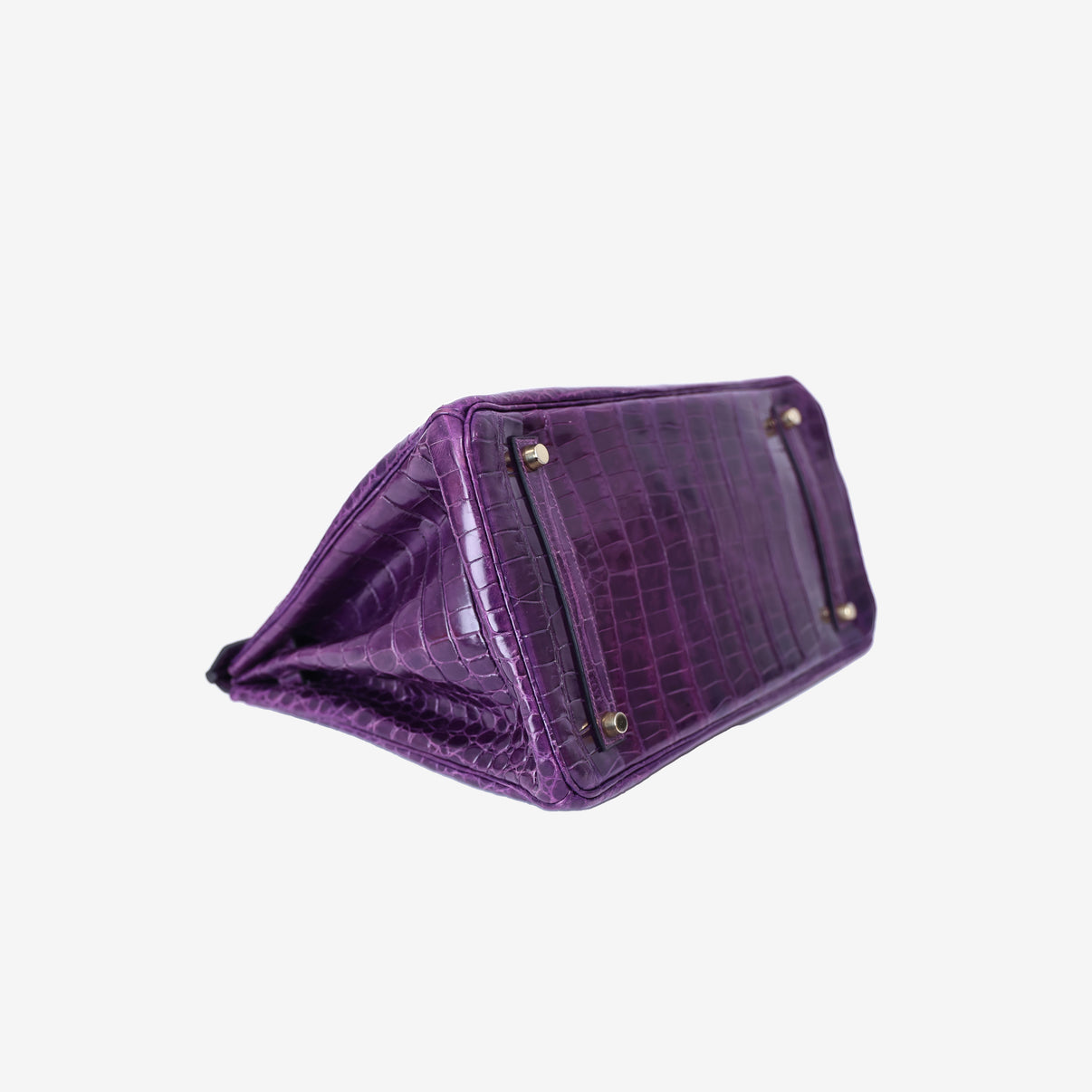 Hermès Birkin 35 in Amethyst Porosus Crocodile Leather bottom side view
