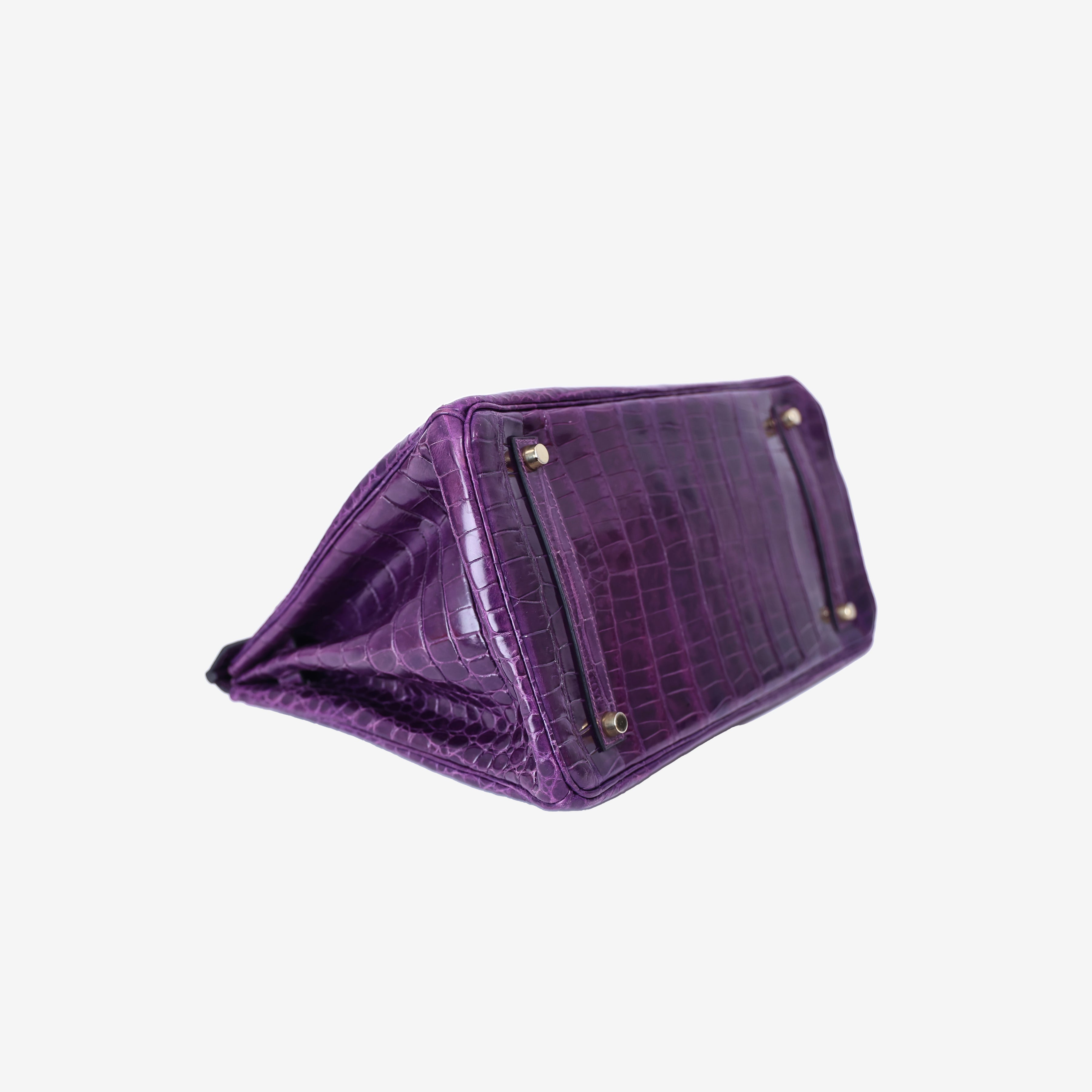 Hermès Birkin 35 in Amethyst Porosus Crocodile Leather bottom side view