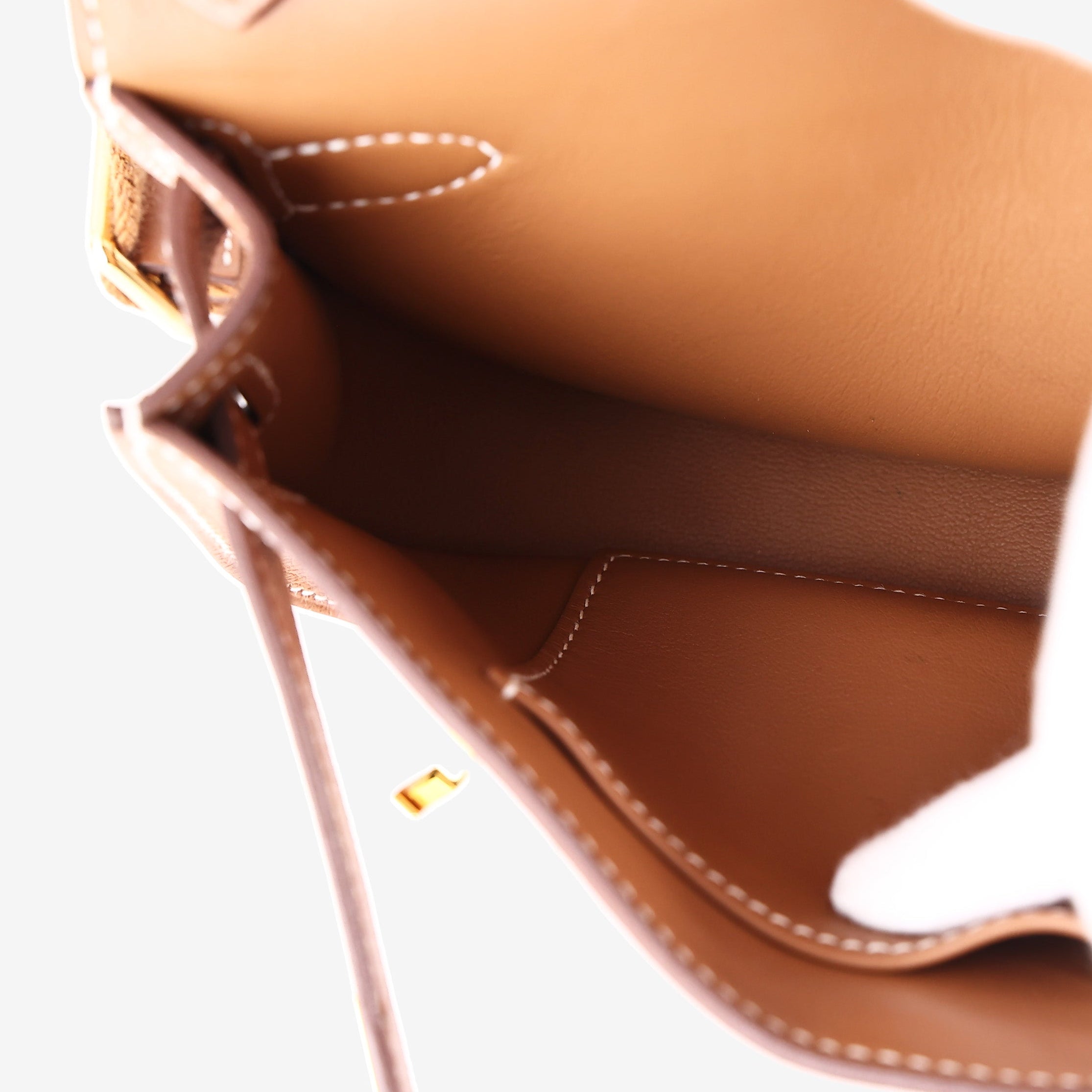 Hermès Jypsière in Gold Evercolor Leather with Gold Hardware interior view