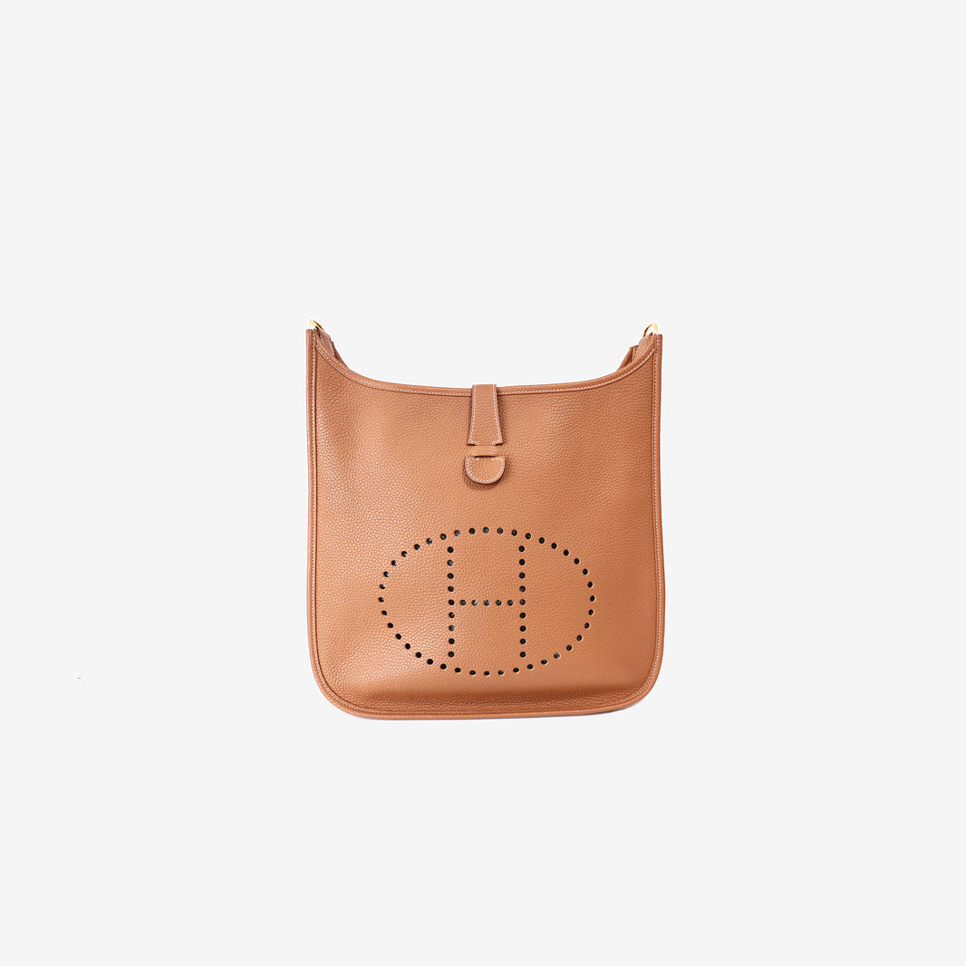 Hermès Evelyne 33 in Gold Clemence Leather with Gold Hardware