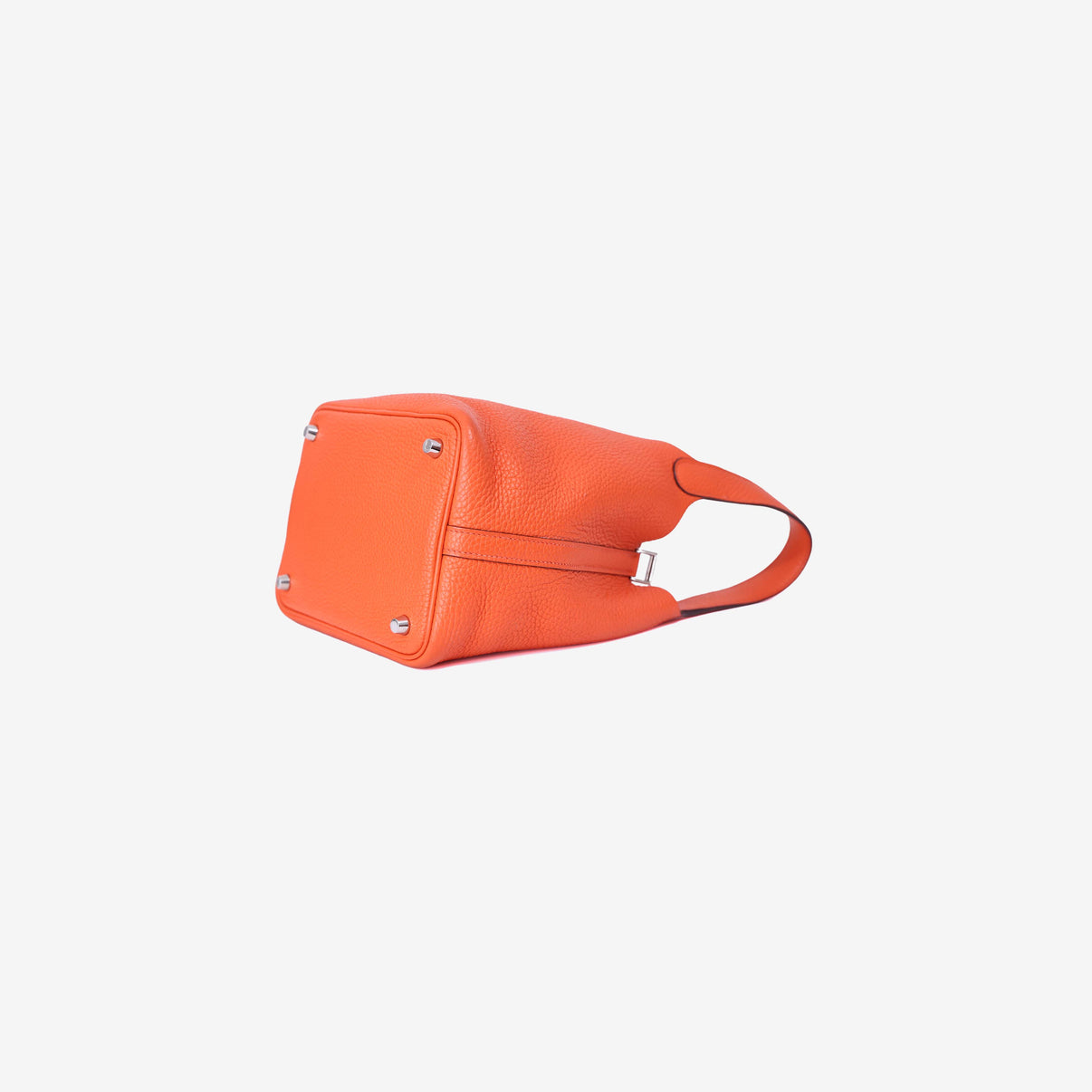 Hermès Picotin 18 in Feu Orange Clemence Leather with Palladium Hardware bottom side view
