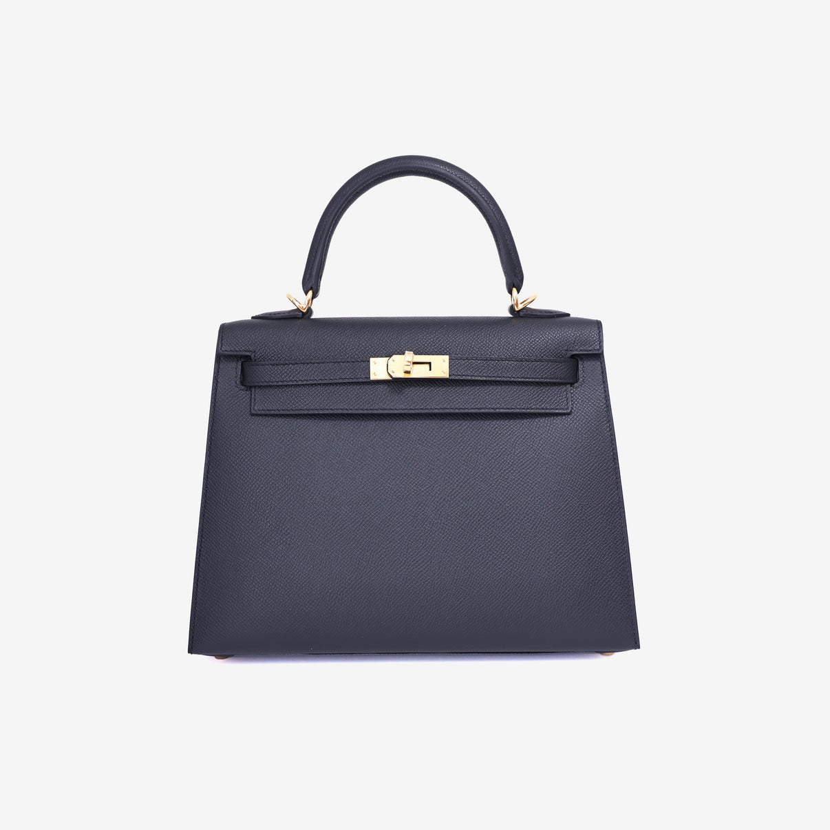 Hermès Kelly 25 in Noir Epsom Leather in Gold Hardware front view